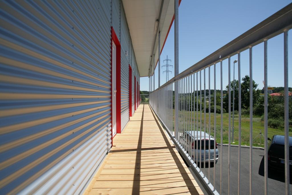 Fairsleep Avia Motel Gmuend Exteriör bild
